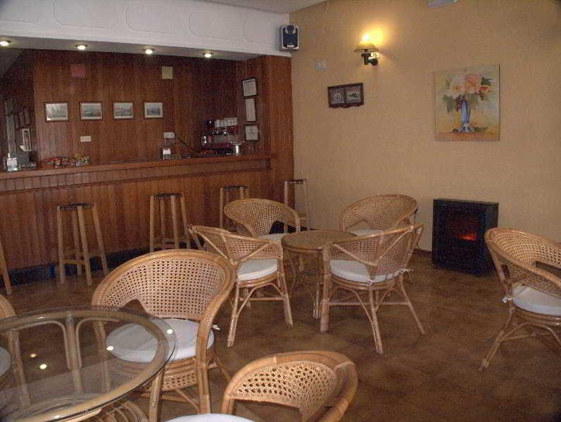 Hotel Tres Jotas Conil 科尼尔-德拉弗龙特拉 餐厅 照片